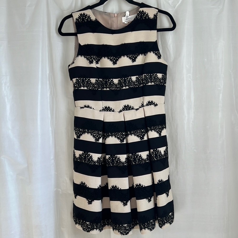 Black/Cream A-line Dress (Made in Korea)